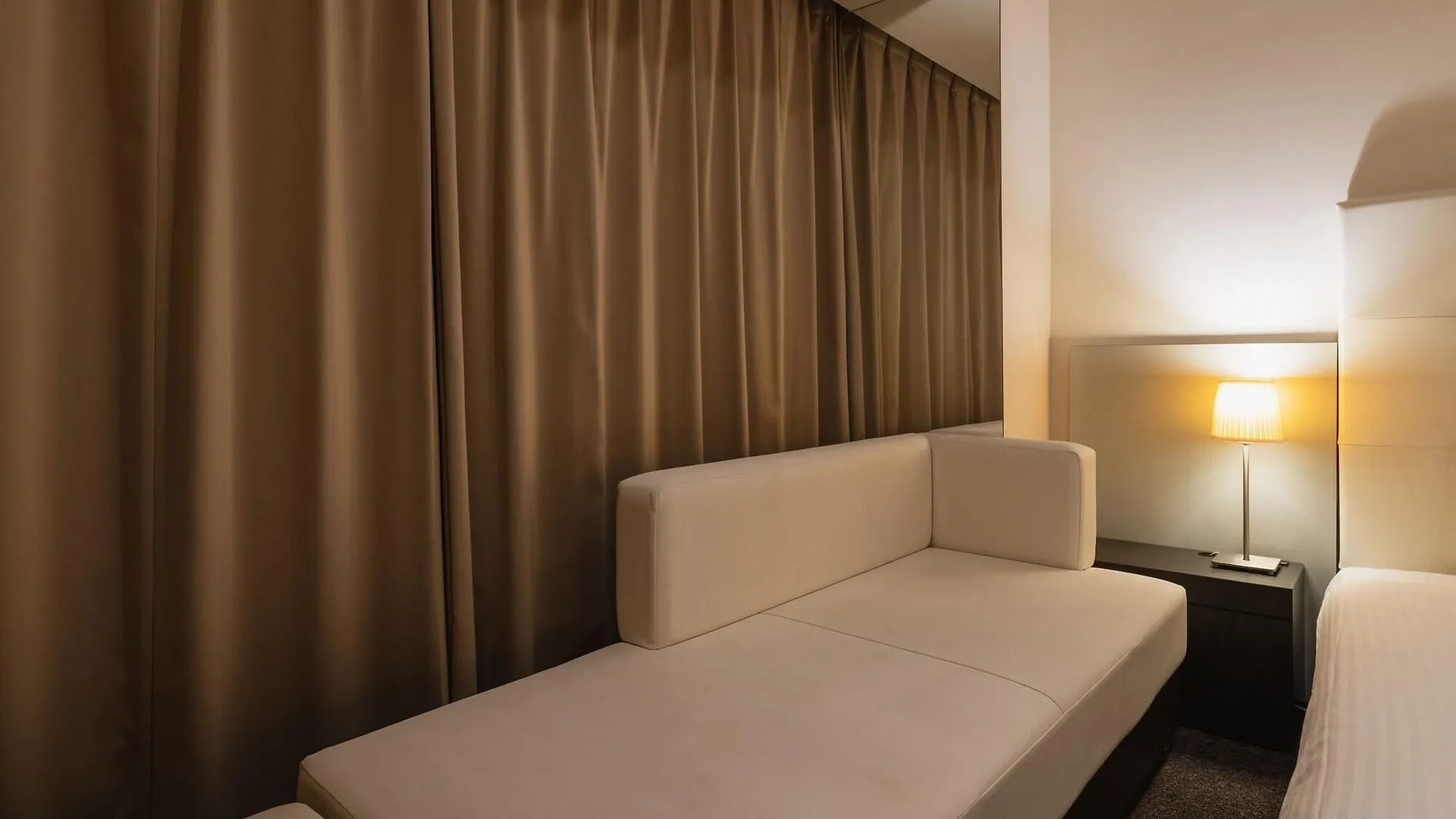 Candeo Hotels The Hakata Terrace 후쿠오카 3*,  일본